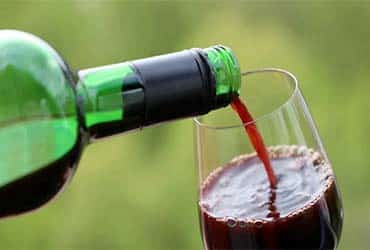 Alcohol-free wine ‘has same heart benefits as normal wine’
